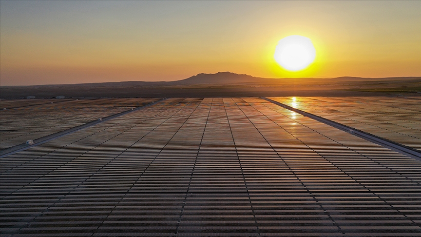 Güneş enerjisinde lider 20 ülkenin kapasitesi 2026'da 2 bin gigavatı aşacak